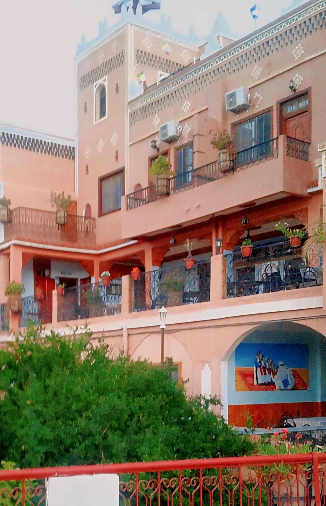 Hotel Kasbah La Famille Berbere Boumalne Esterno foto